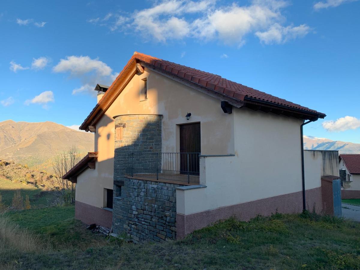 Chalet en el Pirineo de Aragón Neril Exterior foto